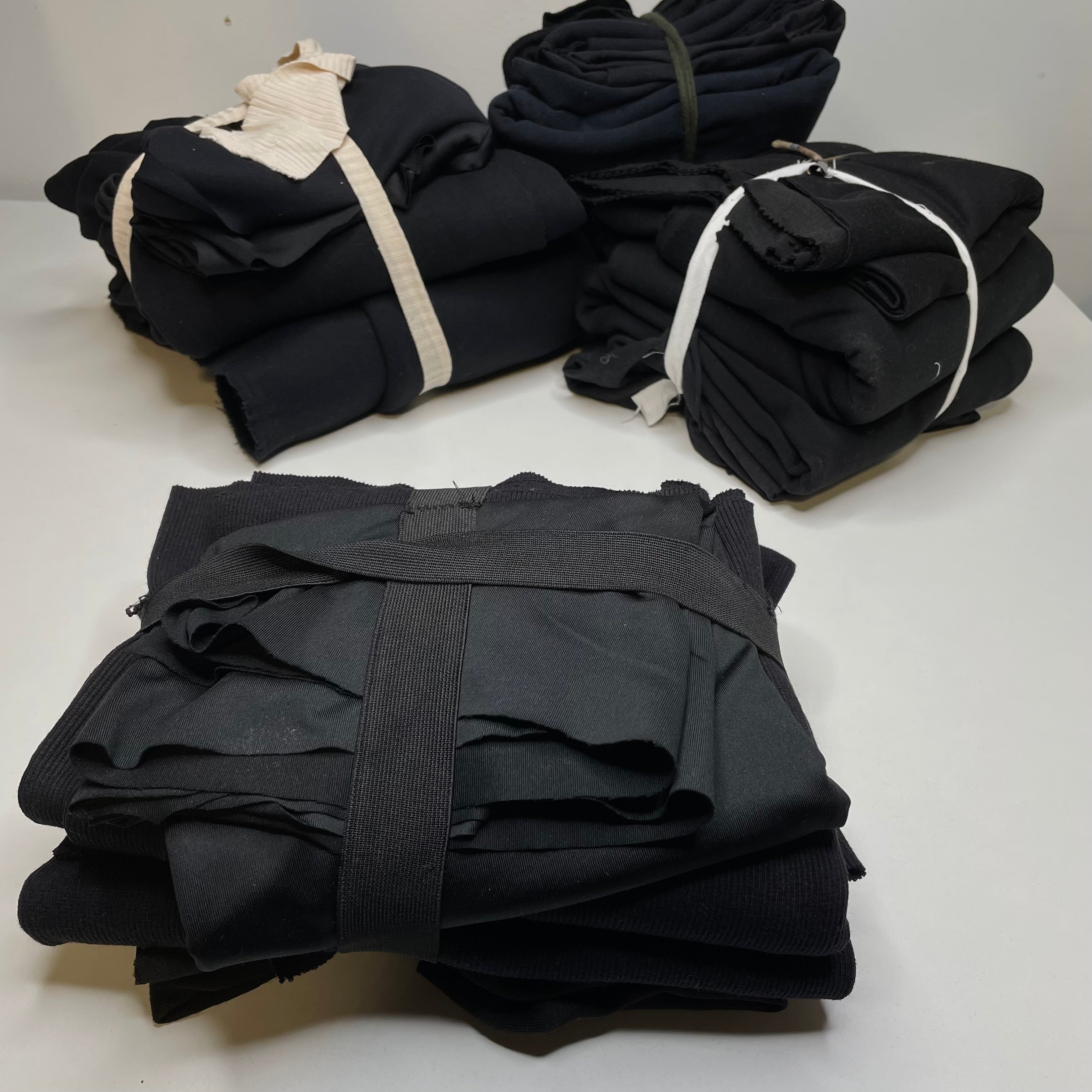 Comet Knit (Black)