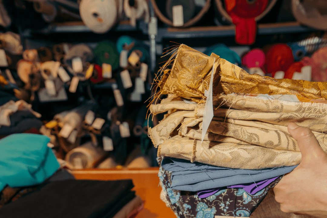 Deadstock vs. Textile Waste: What’s the Difference?