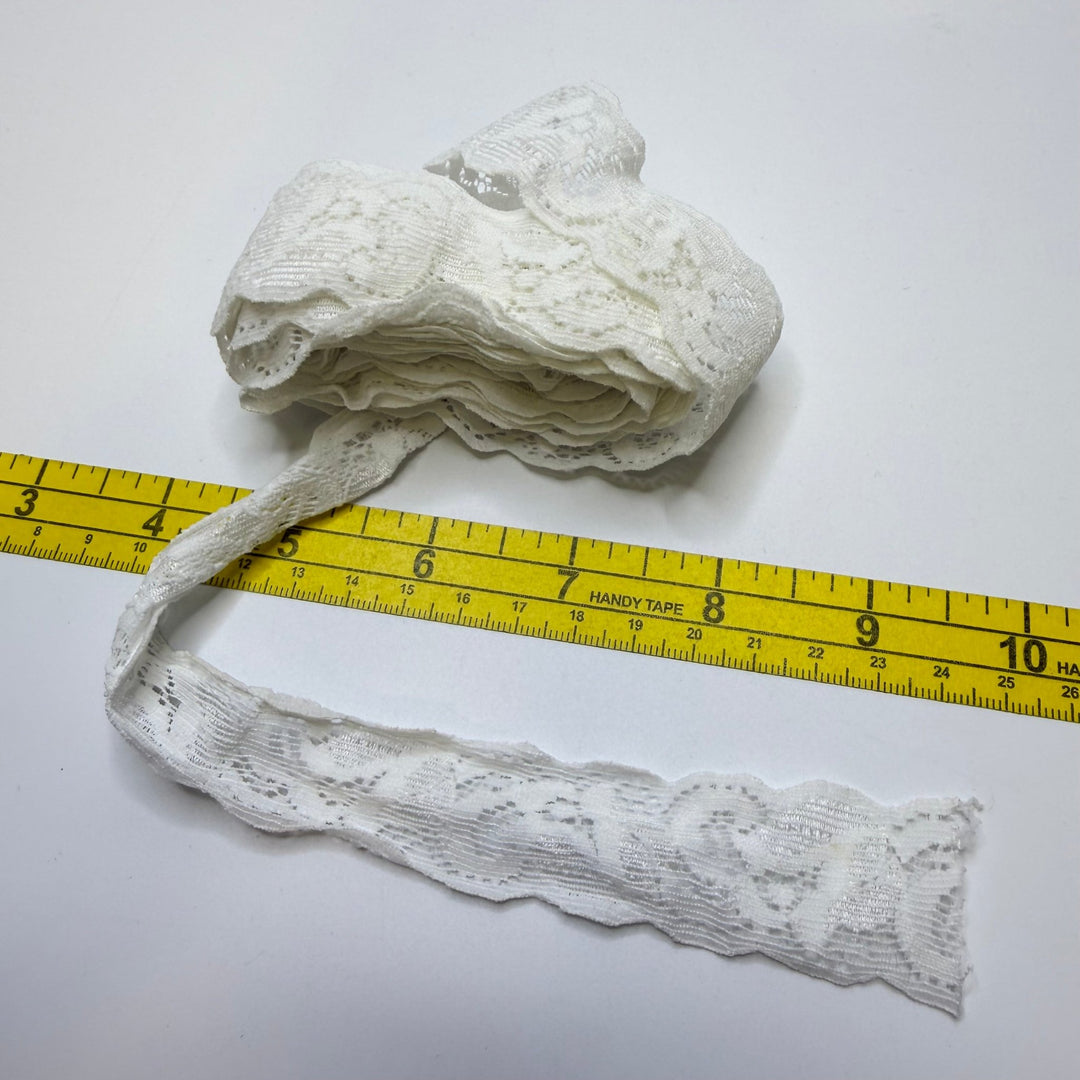 1 1/16" (27mm) Stretchy Scalloped Lace Trim - White - 2.95M Bundle - True Deadstock supplies Fabric by private - Sustainable Textile | FABCYCLE