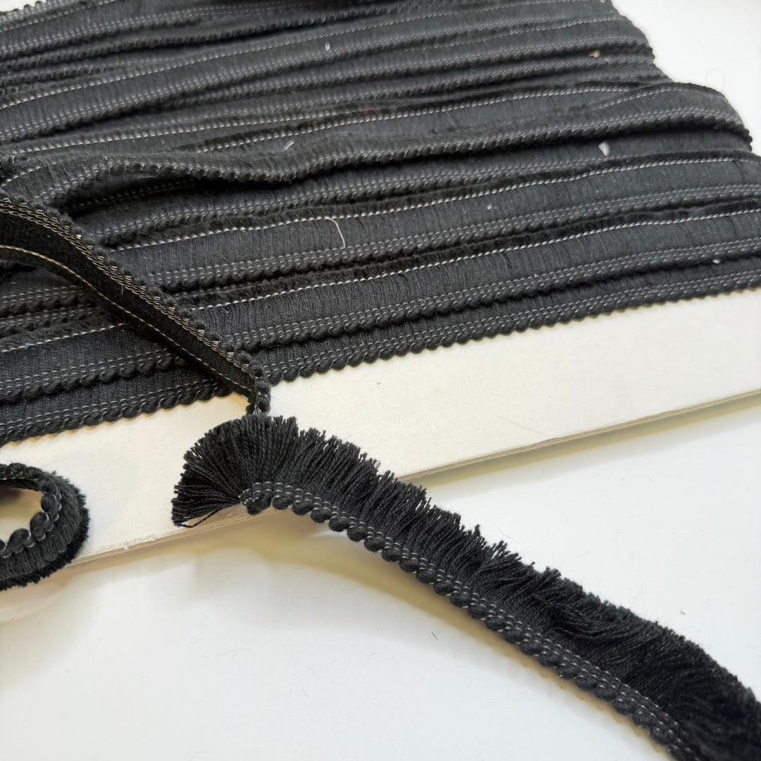1" (25mm) Fringe Trim - Black - 1M - True Deadstock supplies Fabric by private - Sustainable Textile | FABCYCLE