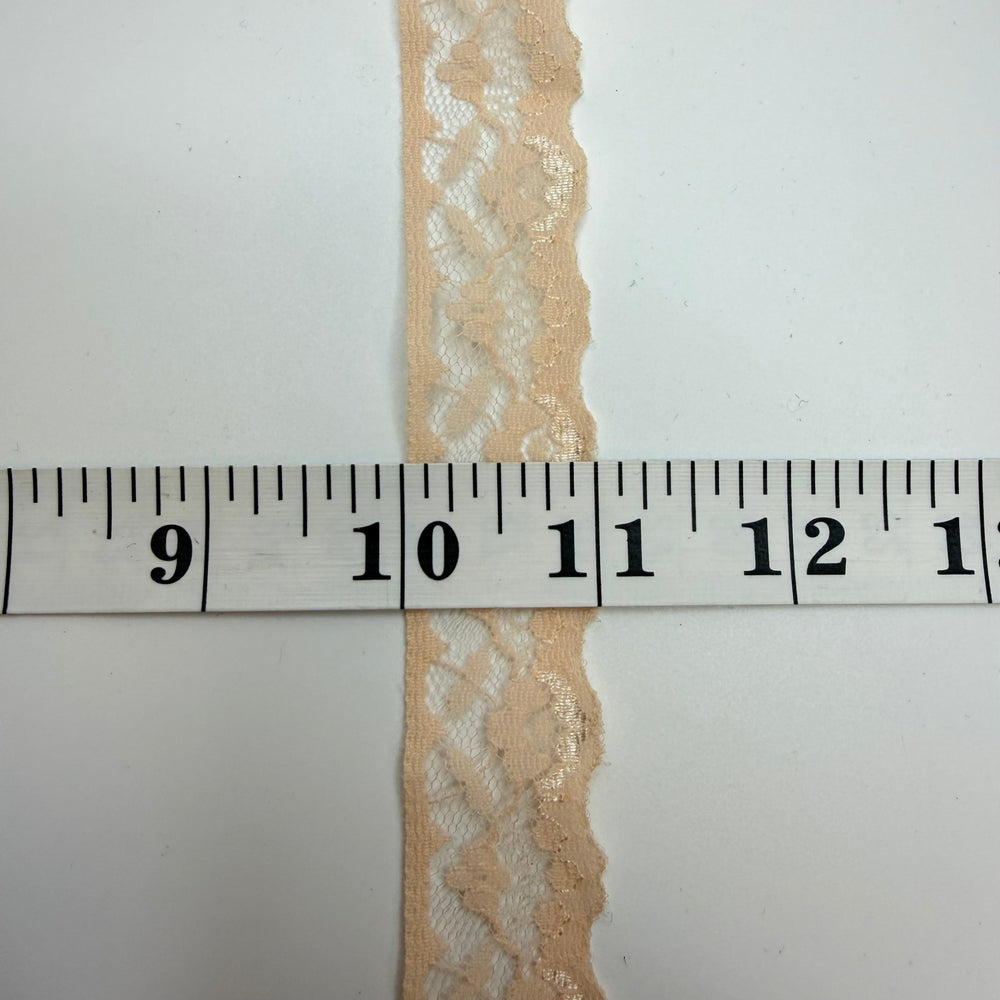 1" (25mm) Scalloped Lace Trim - Light Peach Coral - 5.5M Bundle - True Deadstock supplies Fabric by private - Sustainable Textile | FABCYCLE