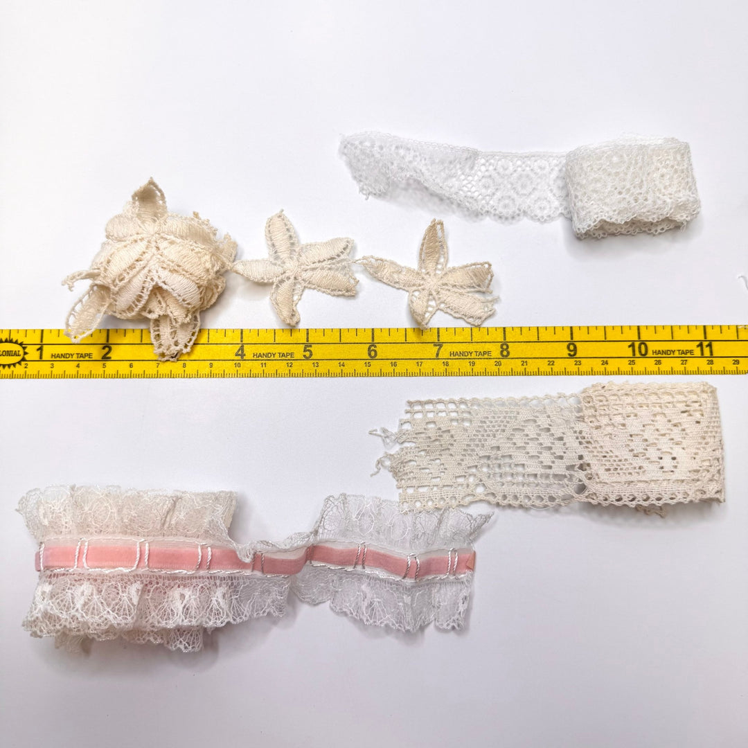 1" (25mm) Vintage Ruffled Lace Trim - Cream/Pink - 4 Pack - True Deadstock supplies Fabric by private - Sustainable Textile | FABCYCLE