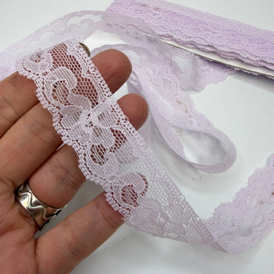1" (25mm) Vintage Scalloped Lace Trim - Light Lilac - 4.8M Bundle - True Deadstock supplies Fabric by private - Sustainable Textile | FABCYCLE