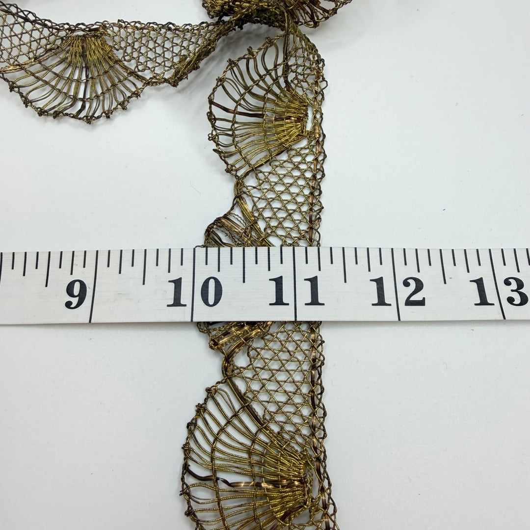 1 ¼" (32mm) Antique Scalloped Lace Trim - Dark Gold - 2M Bundle - True Deadstock supplies Fabric by private - Sustainable Textile | FABCYCLE