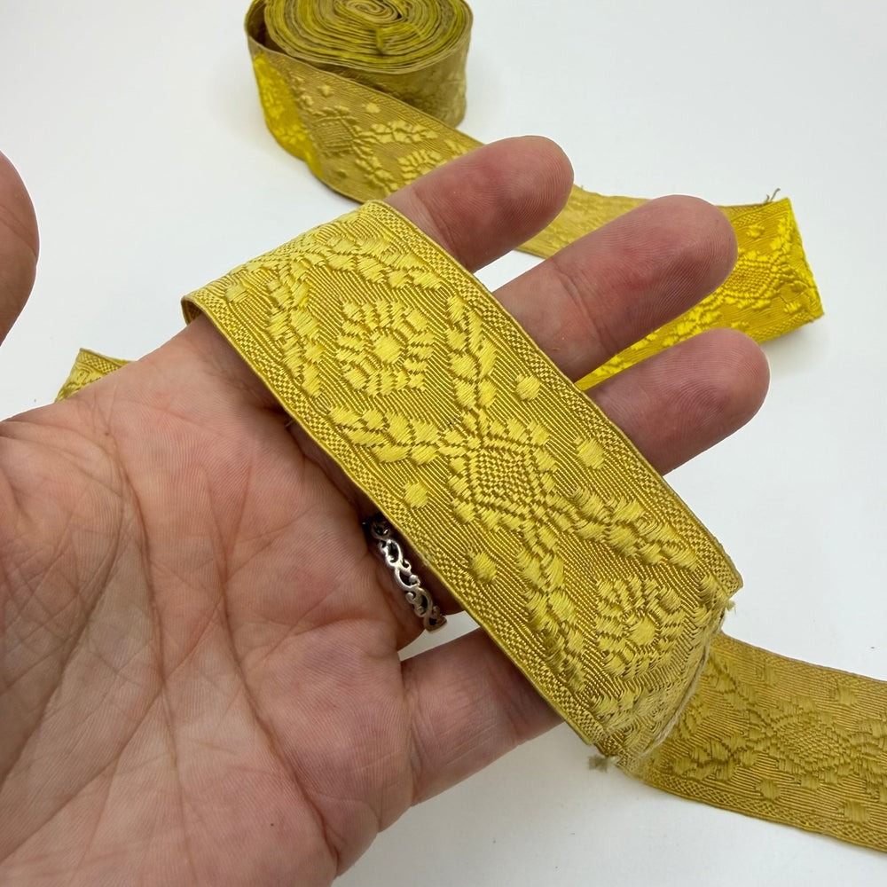1 ¼" (32mm) Vintage Tape Trim - Gold/Yellow - 2.35M Bundle - True Deadstock supplies Fabric by private - Sustainable Textile | FABCYCLE