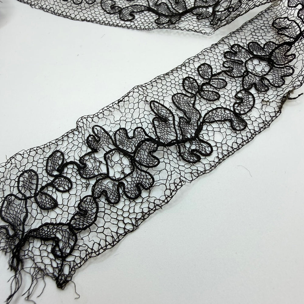 1 ⅜" (35mm) Vintage Lace Trim - Black - 1.2M Bundle - True Deadstock supplies Fabric by private - Sustainable Textile | FABCYCLE