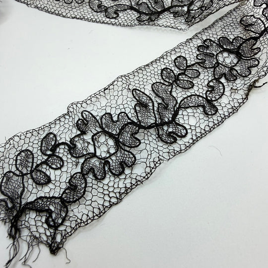 1 ⅜" (35mm) Vintage Lace Trim - Black - 1.2M Bundle - True Deadstock supplies Fabric by private - Sustainable Textile | FABCYCLE