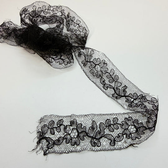 1 ⅜" (35mm) Vintage Lace Trim - Black - 1.2M Bundle - True Deadstock supplies Fabric by private - Sustainable Textile | FABCYCLE