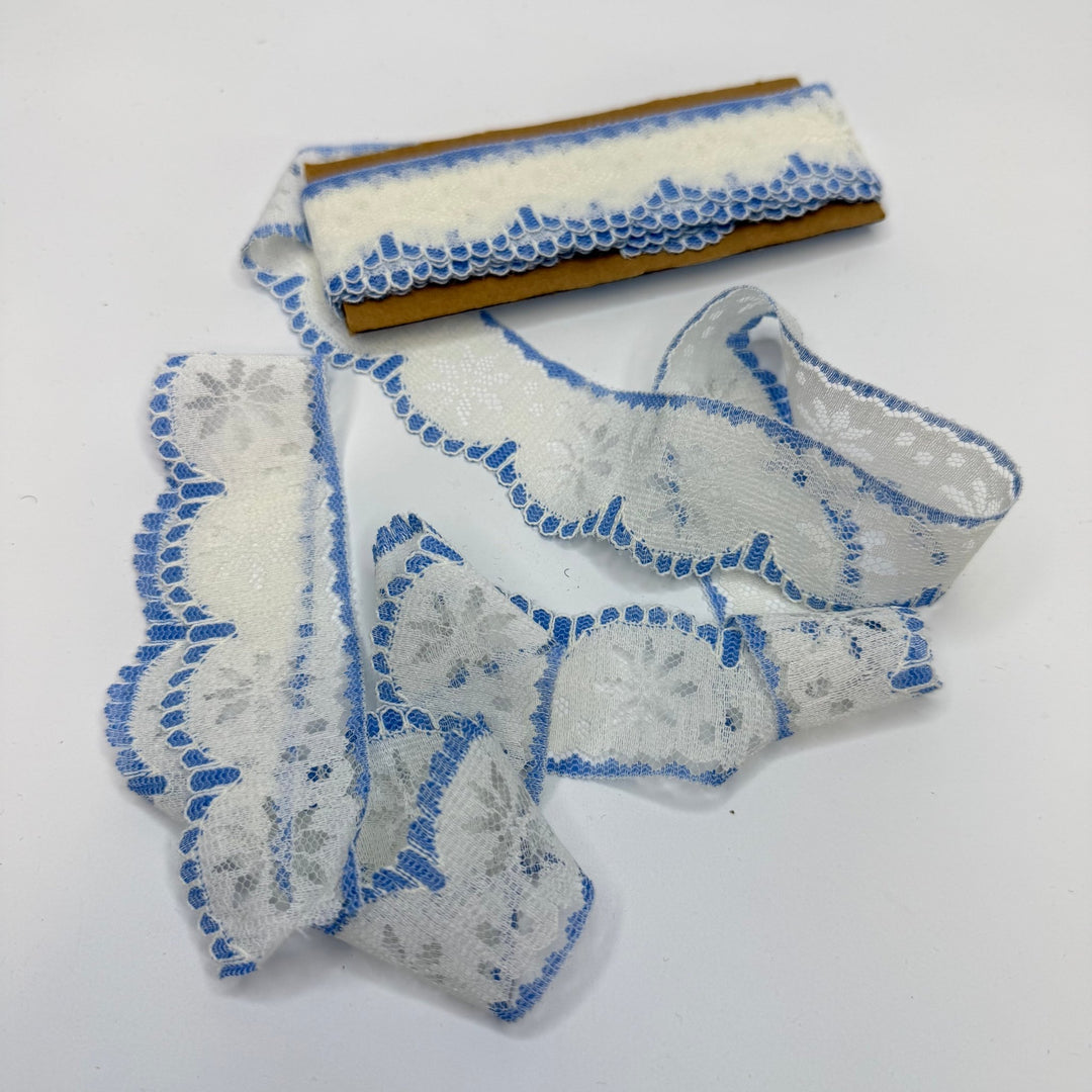 1 ⅜" (35mm) Vintage Scalloped Mesh Lace Trim - White/Blue - 4M Bundle - True Deadstock supplies Fabric by private - Sustainable Textile | FABCYCLE