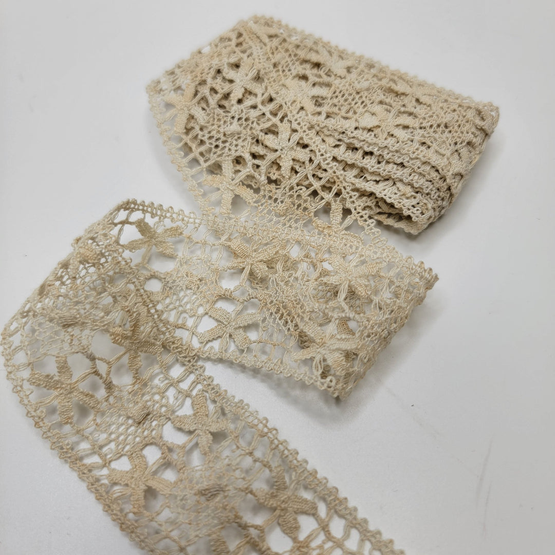 1 ½" (38mm) Antique Bobbin Lace Trim - Cream - 2.2M Bundle - True Deadstock supplies Fabric by private - Sustainable Textile | FABCYCLE
