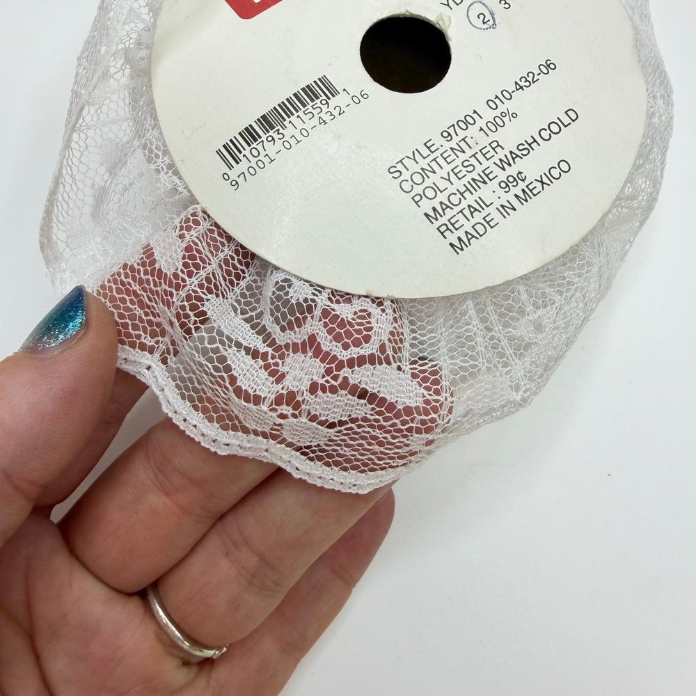 1 ½" (38mm) Ruffled Lace Trim - White - 1.7M Bundle - True Deadstock supplies Fabric by private - Sustainable Textile | FABCYCLE