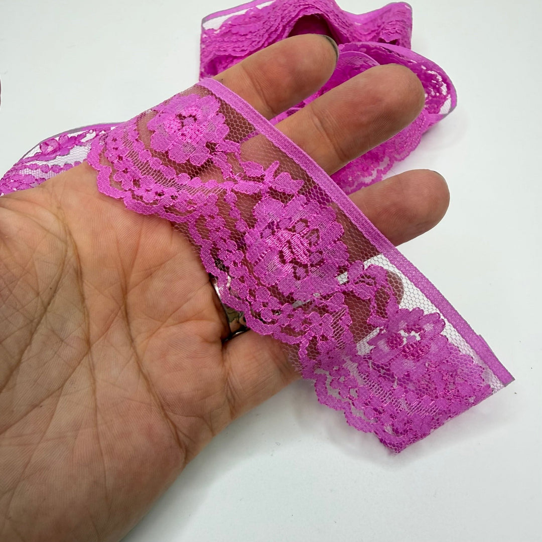1 ½" (38mm) Scalloped Lace Trim - Pink - 2.3M Bundle - True Deadstock supplies Fabric by private - Sustainable Textile | FABCYCLE