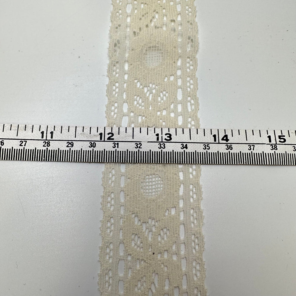 1 ½" (38mm) Vintage Mesh Lace Trim - Cream - 2M Bundle - True Deadstock supplies Fabric by private - Sustainable Textile | FABCYCLE