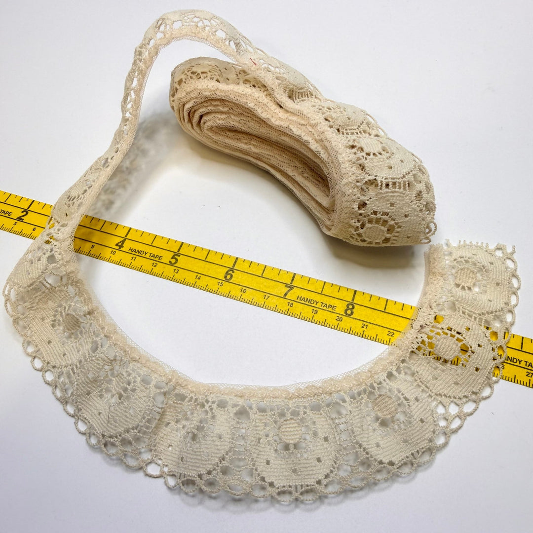 1 ½" (38mm) Vintage Scalloped Crochet Lace Trim - Cream - 2.8M Bundle - True Deadstock supplies Fabric by private - Sustainable Textile | FABCYCLE