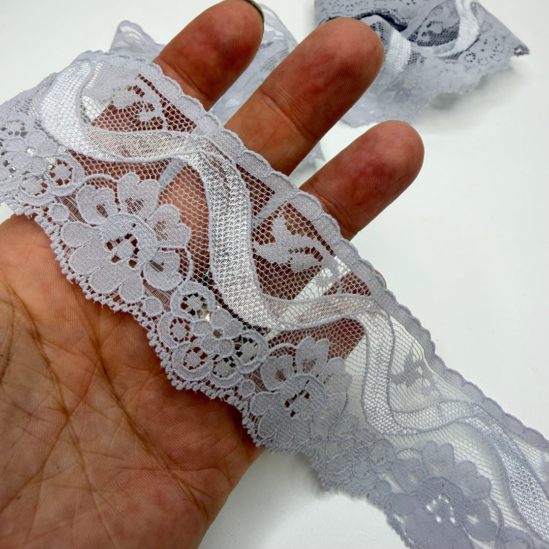 1 ¾" (44mm) Scalloped Lace Trim - Light Lilac - 3.4M Bundle - True Deadstock supplies Fabric by private - Sustainable Textile | FABCYCLE