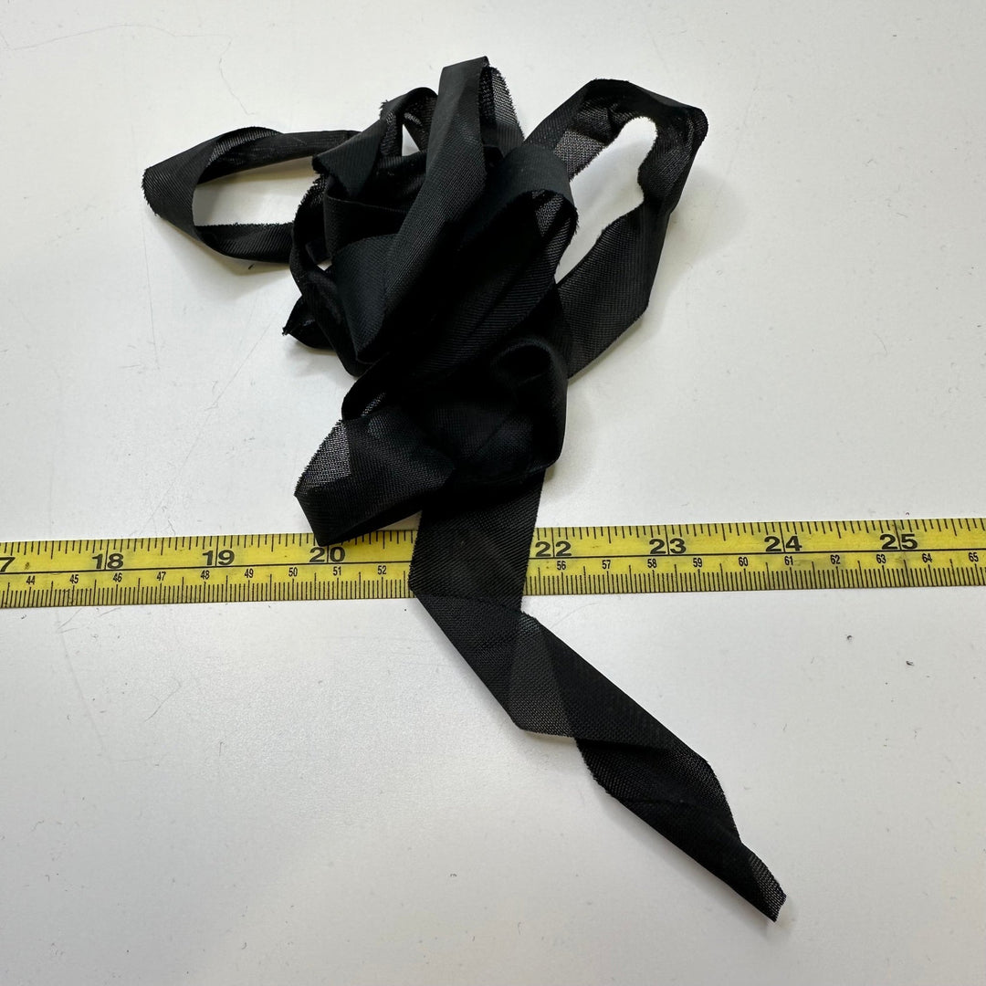 1" Continuous Woven Bias Tape - Black - 1.15M Bundle - True Deadstock supplies Fabric by private - Sustainable Textile | FABCYCLE