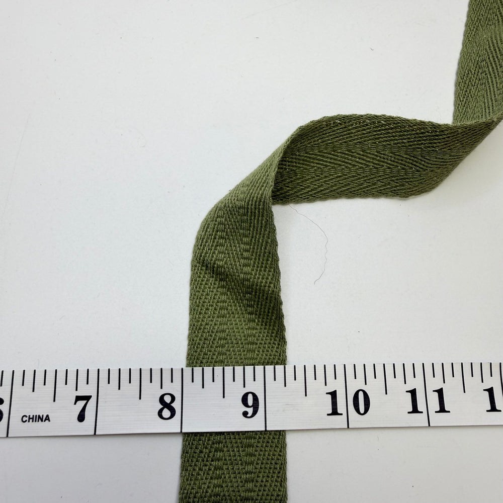 1 ¼" Continuous Woven Bias Tape - Green - 7M Bundle - True Deadstock supplies Fabric by private - Sustainable Textile | FABCYCLE