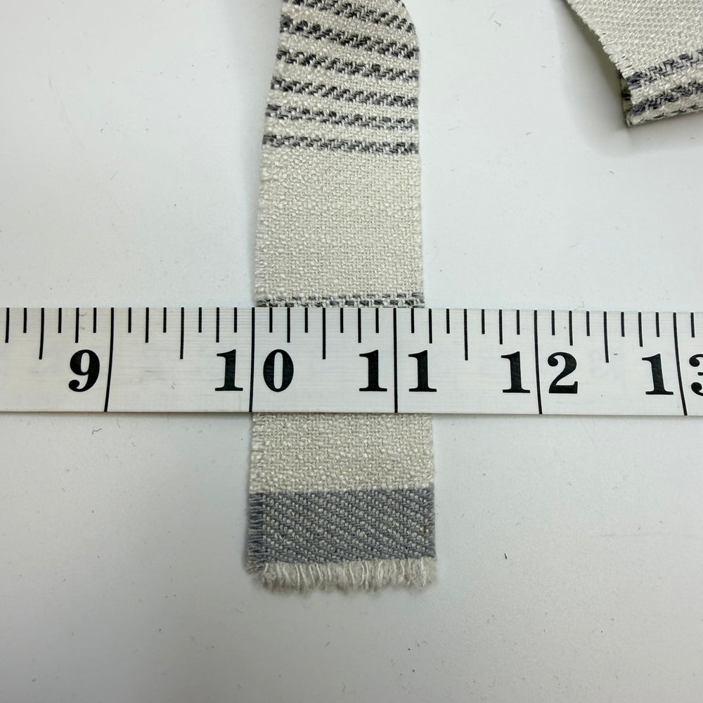 1 ¼" Continuous Woven Bias Tape - Grey/White - Roll - True Deadstock supplies Fabric by private - Sustainable Textile | FABCYCLE