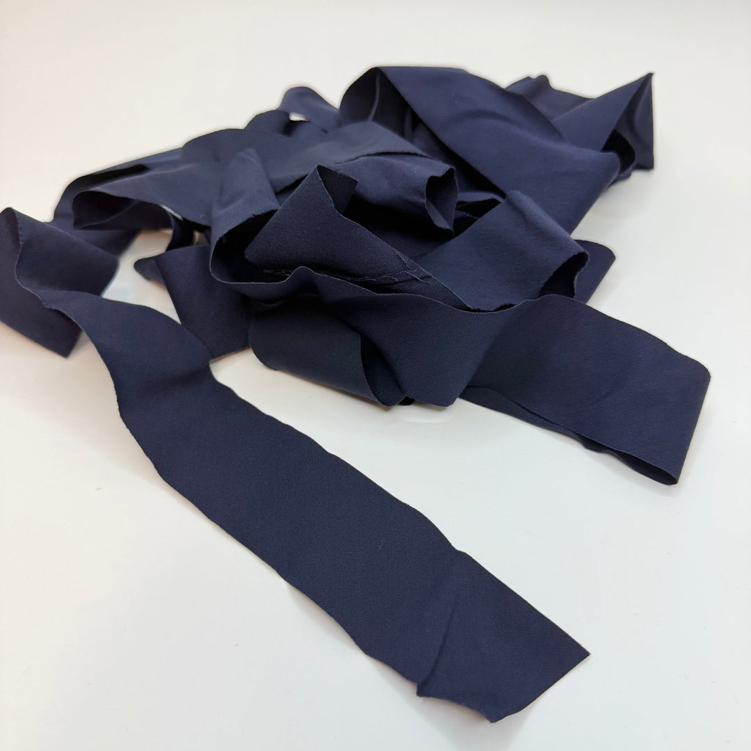 1 ½" Continuous Woven Bias Tape - Navy - 4M Bundle - True Deadstock supplies Fabric by private - Sustainable Textile | FABCYCLE