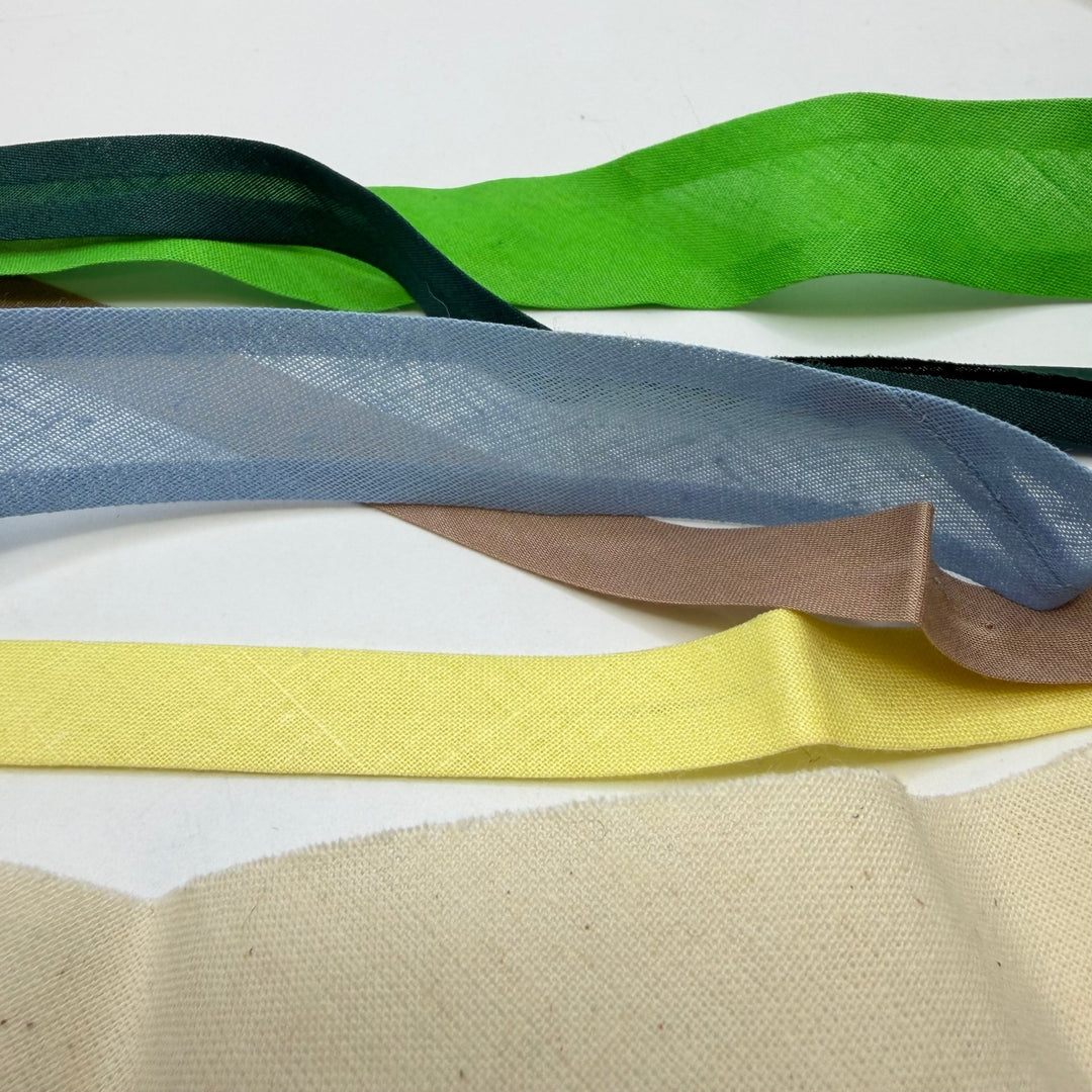 1" Single Fold Woven Bias Tape - Multi - 1M x6 Pack - True Deadstock supplies Fabric by private - Sustainable Textile | FABCYCLE