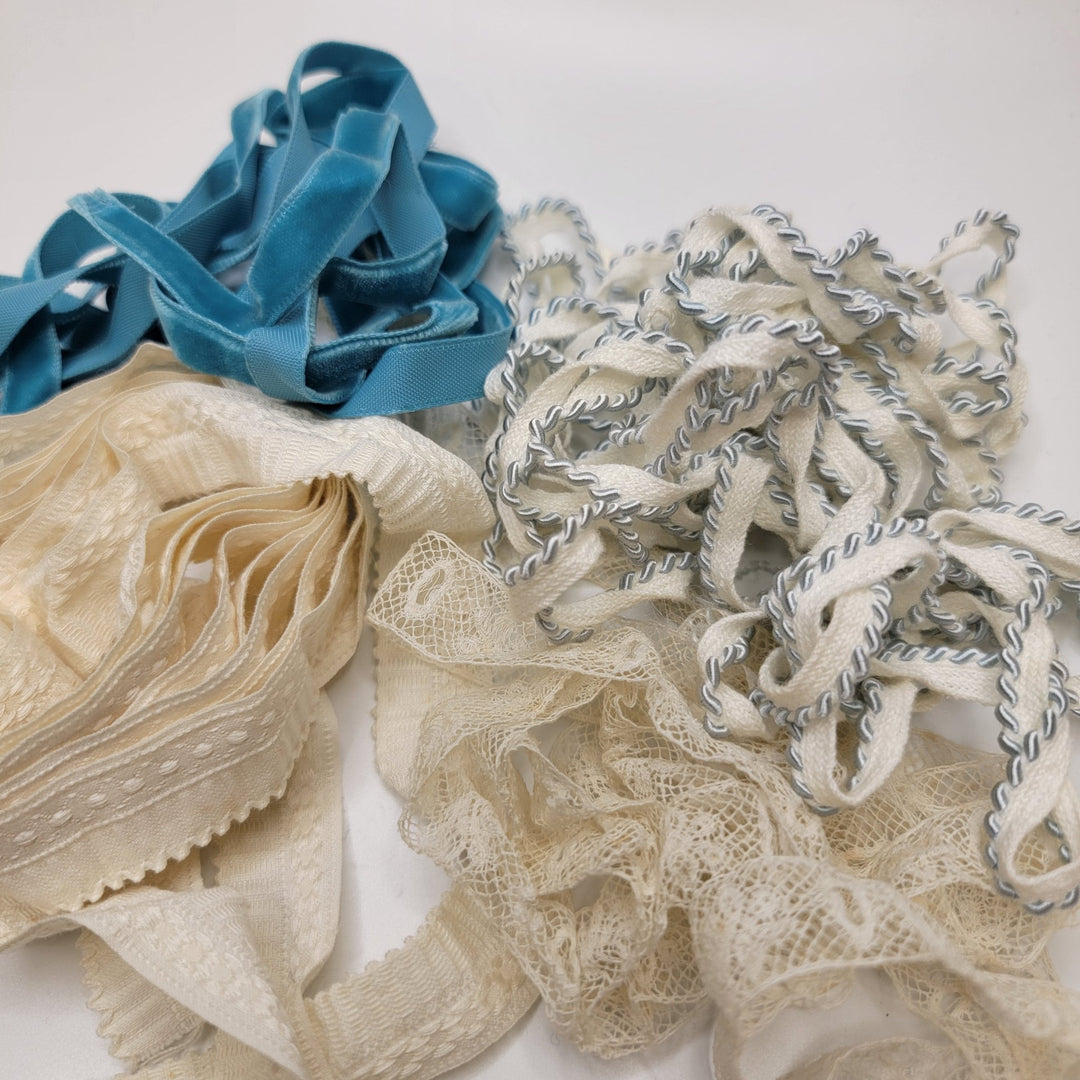 ½" (13mm) Vintage Lace Trim - Blue/Cream - 5 Pack - True Deadstock supplies Fabric by private - Sustainable Textile | FABCYCLE