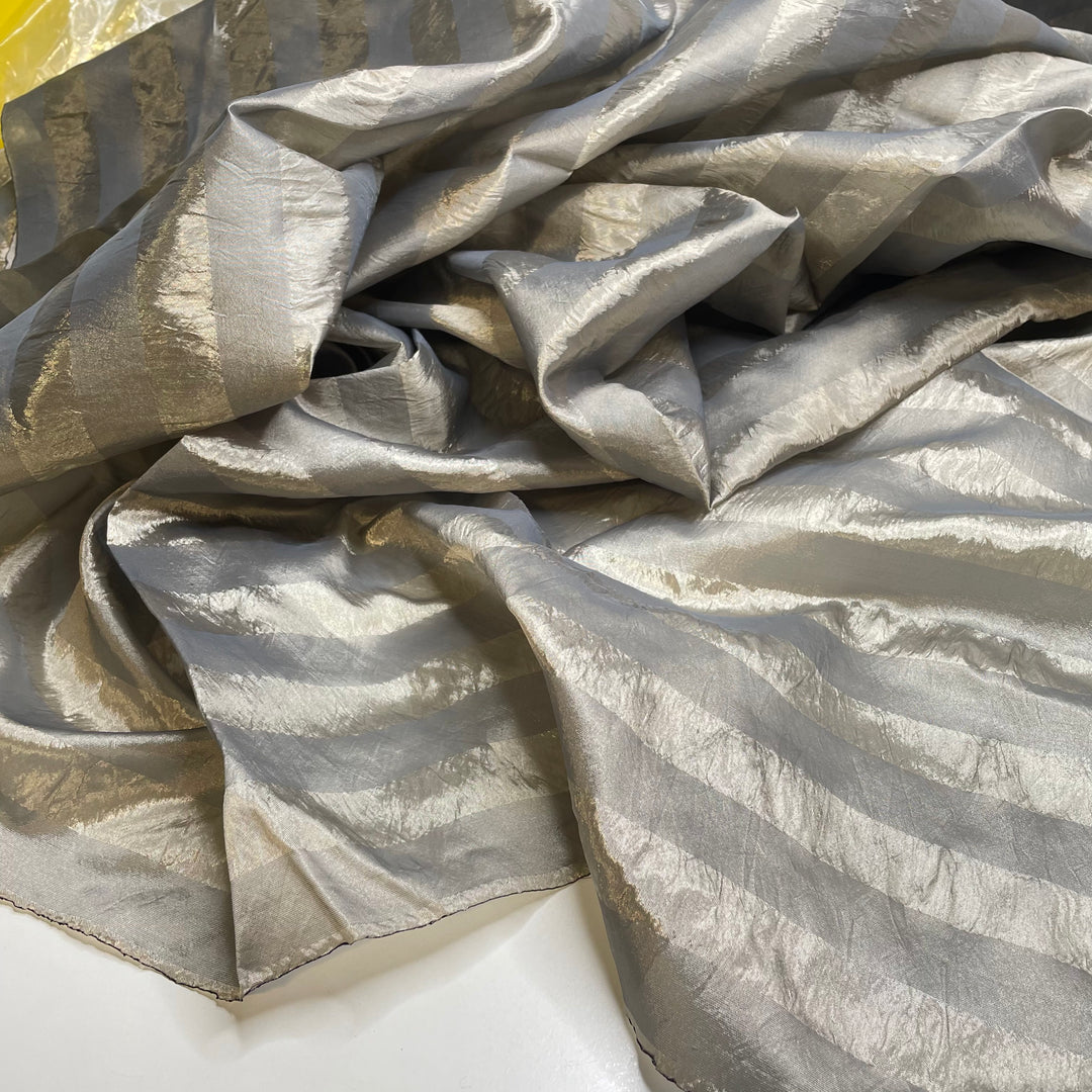 R2D2 - Poly Woven - Silver Stripes - 4M Bundle