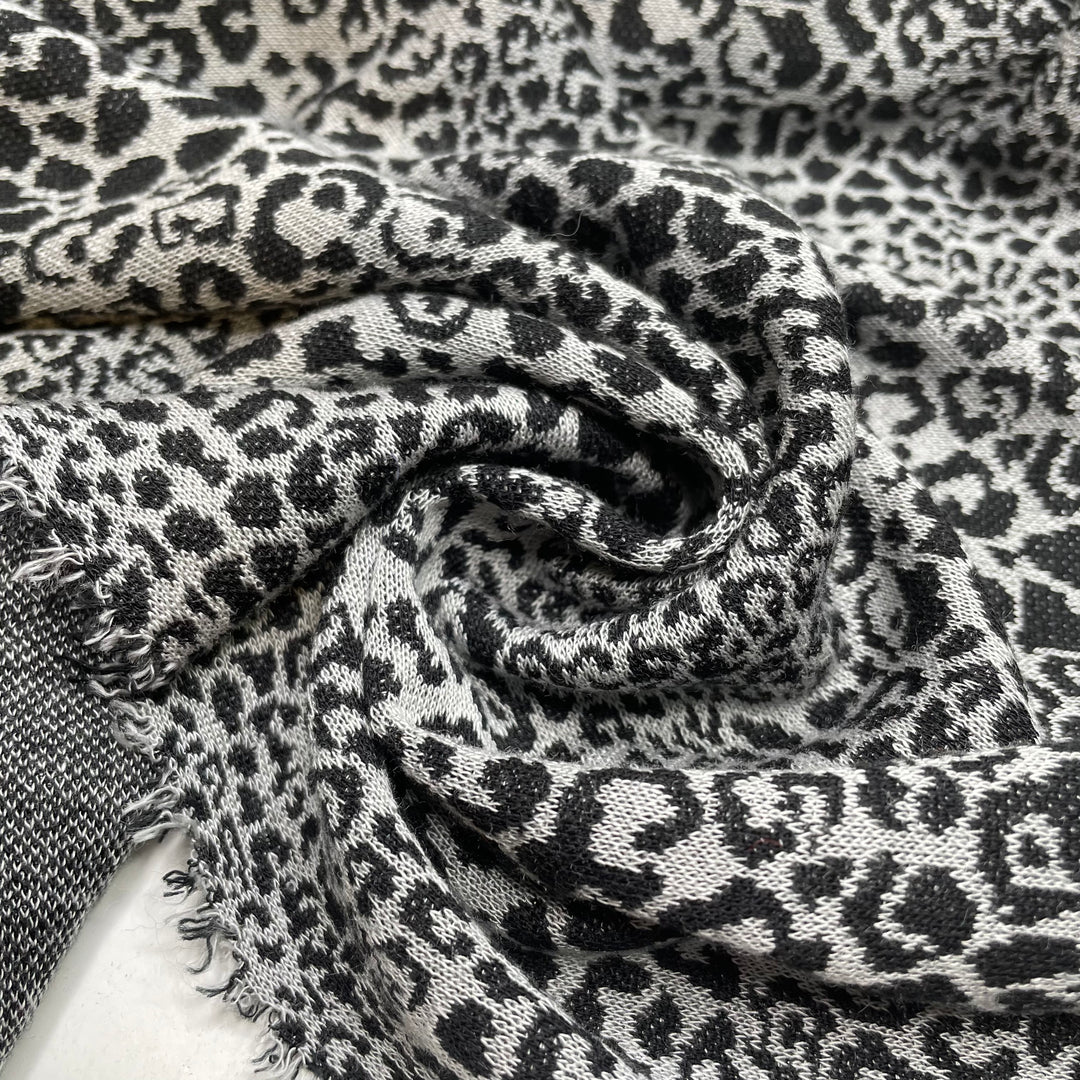 Snuggle - Sweater Poly Knit - Black/Grey Leopard - 1.15M Bundle