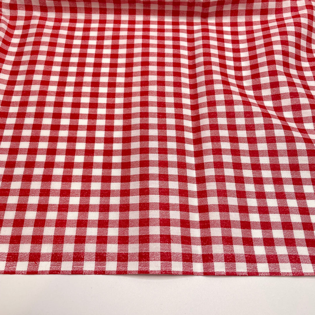 Picnic Table Chic - Poly Woven - Red/White Plaid - 1.35M Bundle