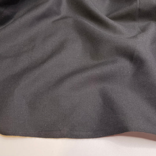 Daintiness - Poly/Cotton Woven - Black - 1.6M Bundle