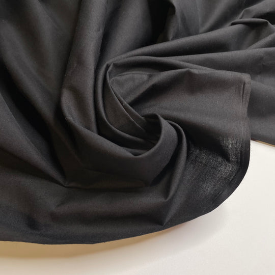 Daintiness - Poly/Cotton Woven - Black - 1.6M Bundle