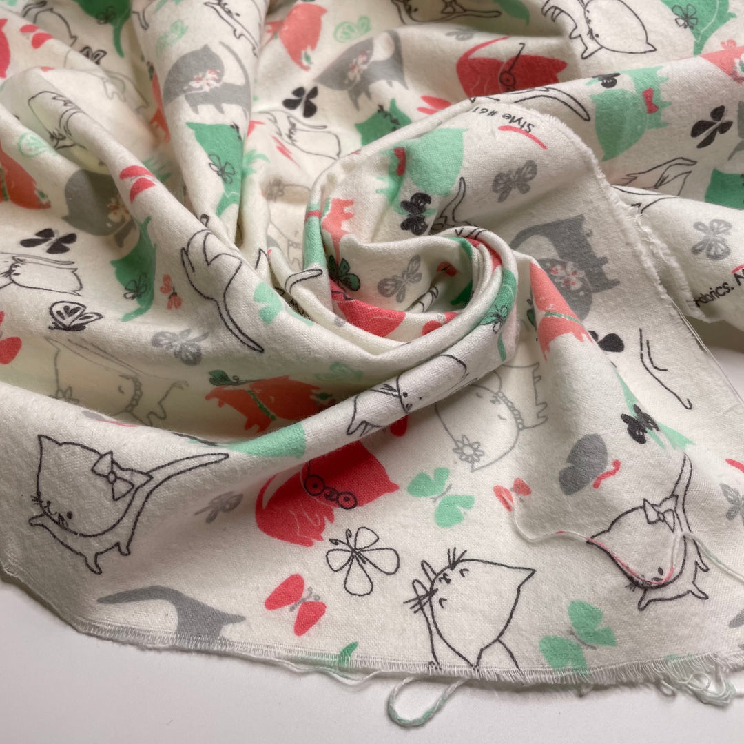 Itty Bitty Kitties - Flanelette Cotton Woven - White Multi Cats - 2M Bundle