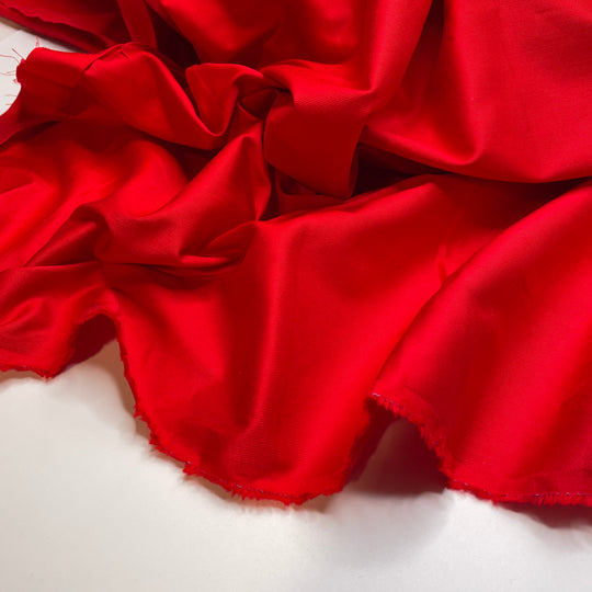 Cosmic Crisp - Twill Weave Cotton Woven - Red - 3.2M Bundle