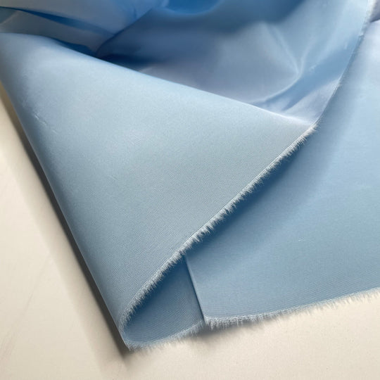About To Hatch - Acetate Woven - Blue - 1.8M Bundle