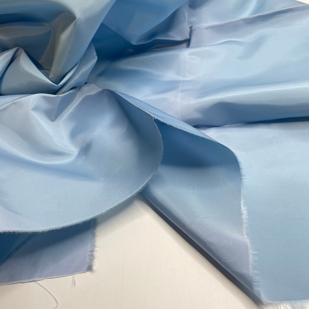 About To Hatch - Acetate Woven - Blue - 1.8M Bundle
