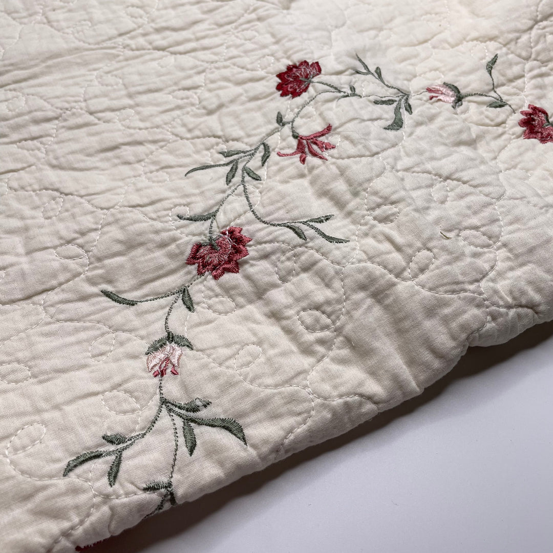Mandevilla Tote Bag - Quilted &amp; Embroidered Cotton Woven - Cream Floral - 0.45M Bundle