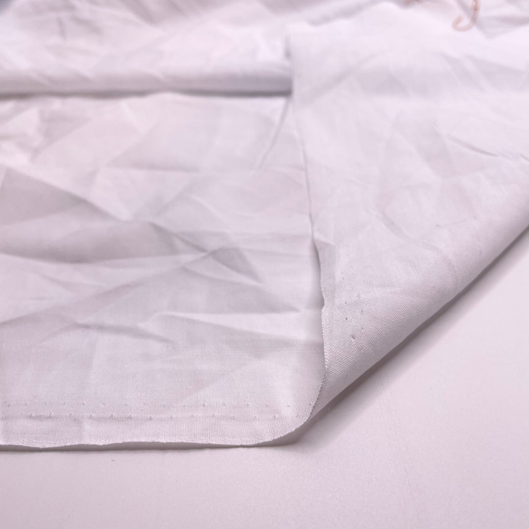 Quilted Delight - Cotton/Poly Woven - White - 2M Bundle