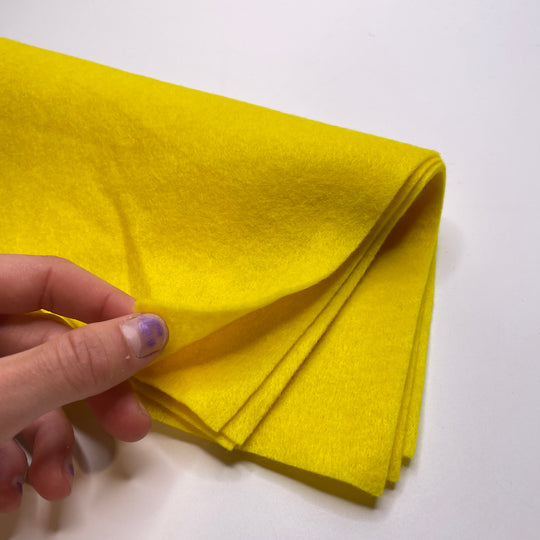 UB - 4 - Felt Acrylic Woven - Yellow - 0.3M Bundle