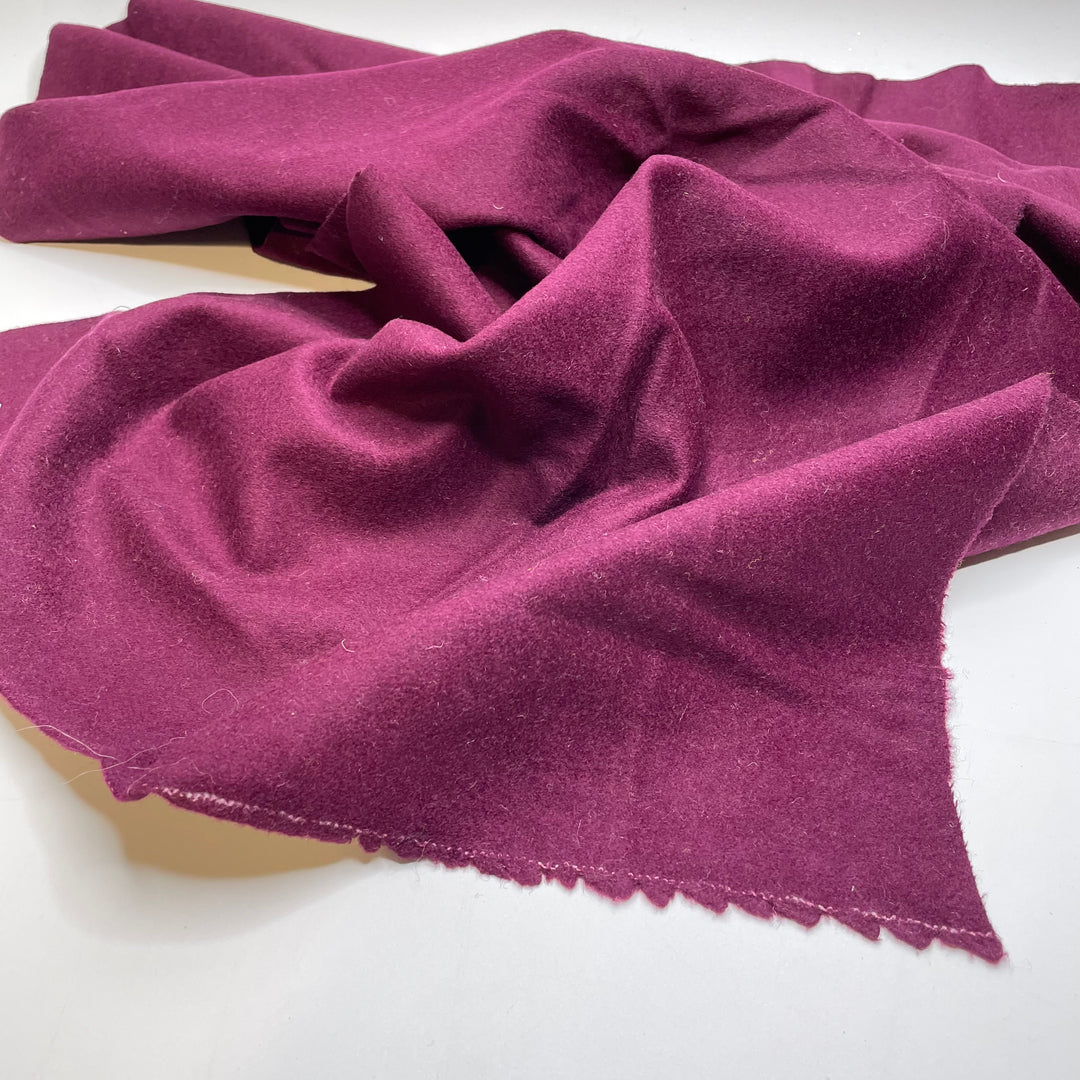 UB - Queen You - Felt Wool Woven - Burgundy - 0.45M Bundle