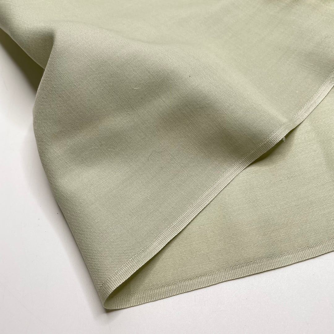 Pressing Leaves - Poly/Cotton Woven - Light Sage - 3M Bundle