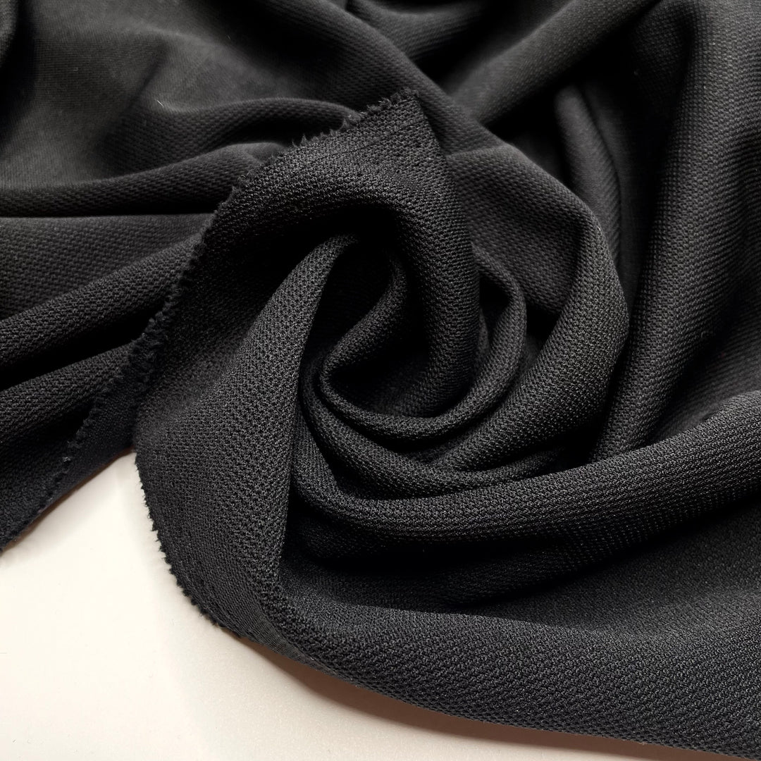 Winters End - Poly Knit - Black - 2.4M Bundle