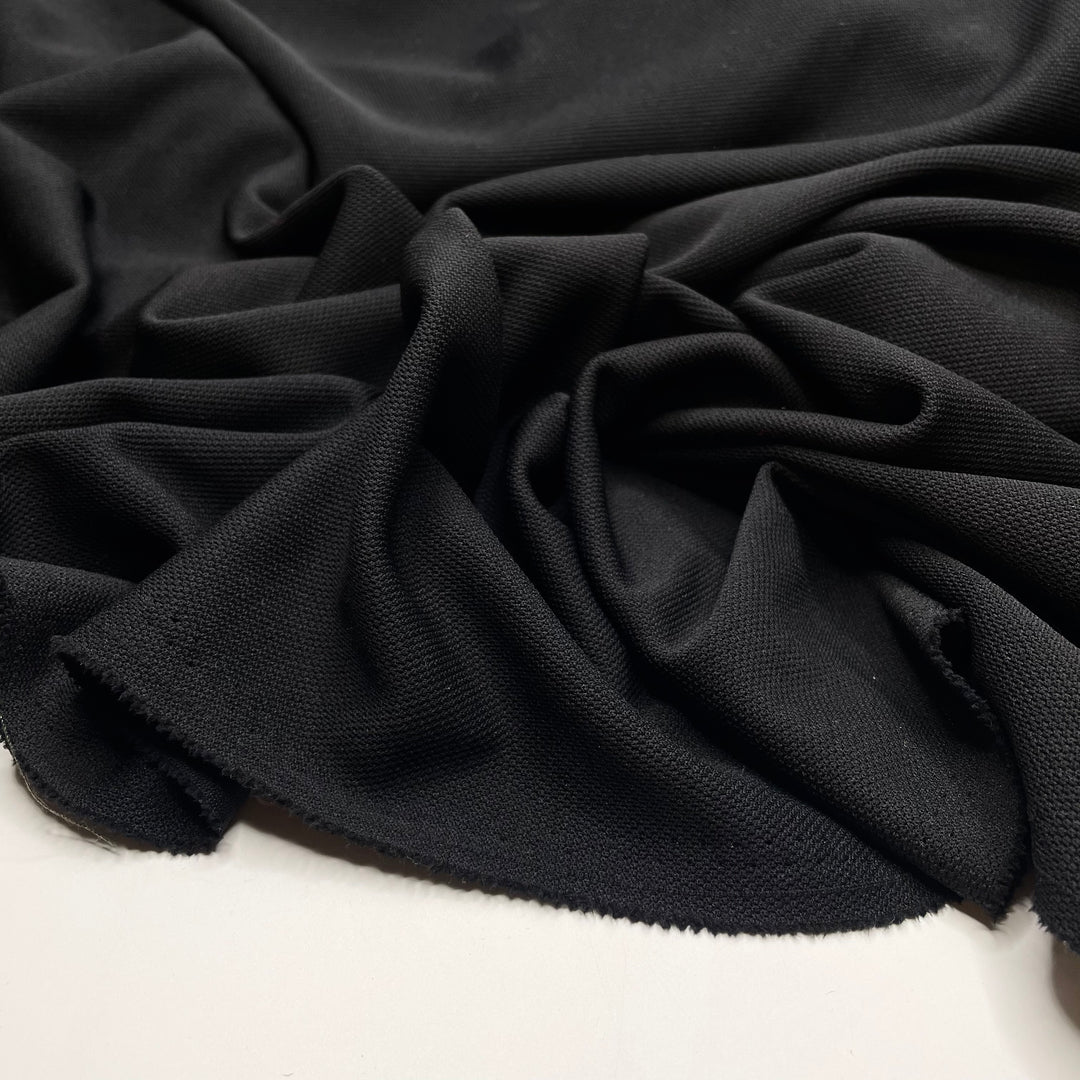 Winters End - Poly Knit - Black - 2.4M Bundle