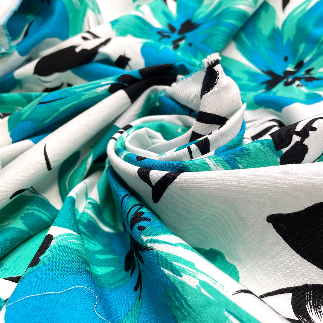 Luminescent Flowers - Cotton Woven - White/Turquoise Floral - 1.4M Bundle