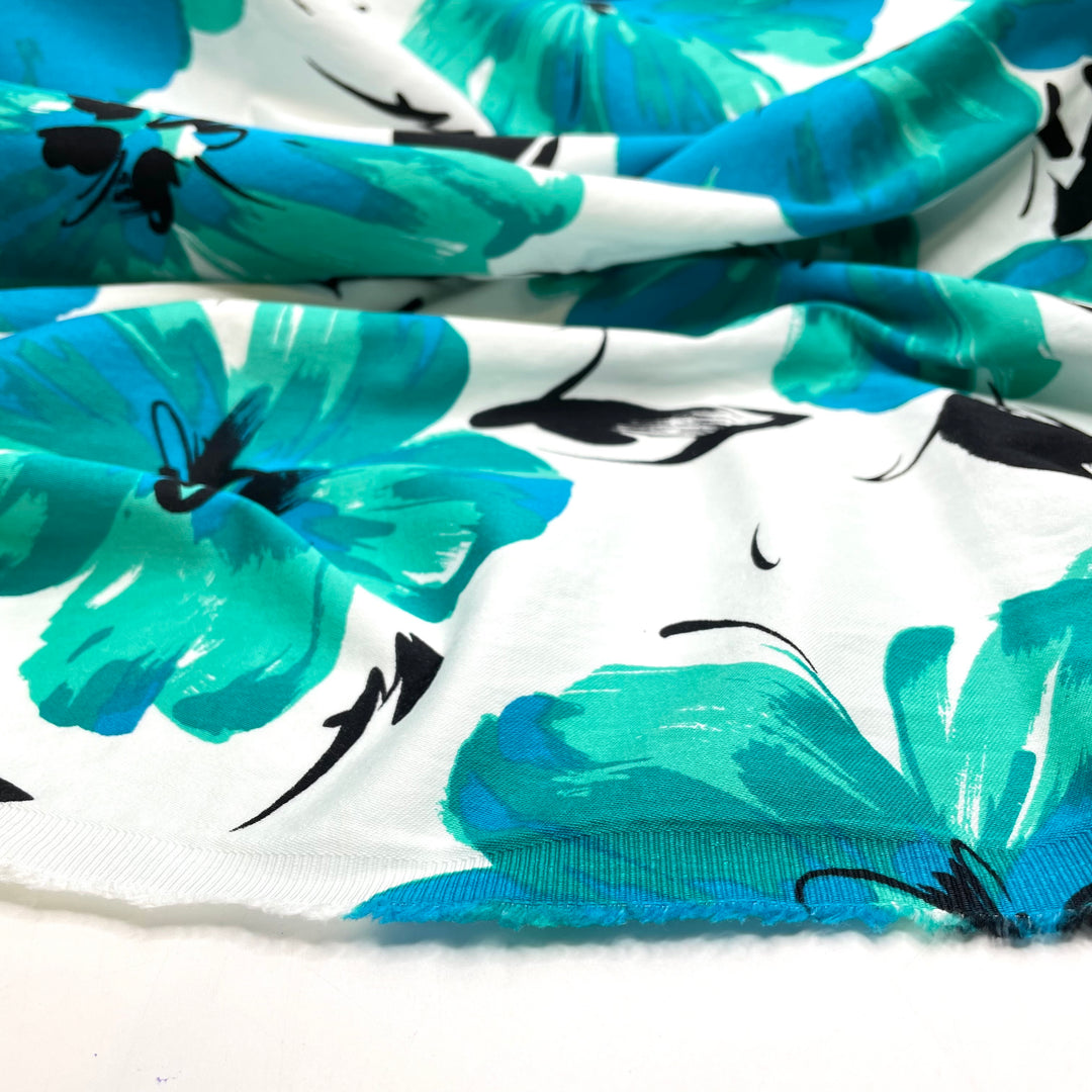Luminescent Flowers - Cotton Woven - White/Turquoise Floral - 1.4M Bundle