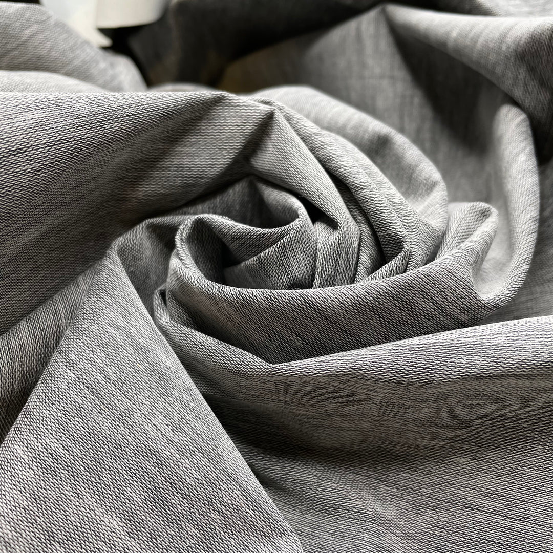 The Rain In Spain - PU Woven - White/Grey - 1M Bundle