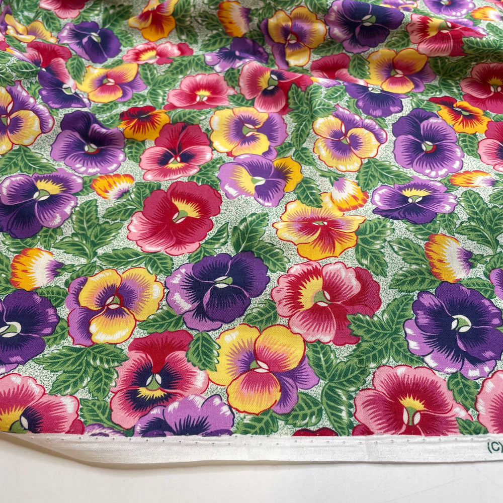 UB - Pansy Patch - Cotton Woven - Multi Floral - 2.5M Bundle