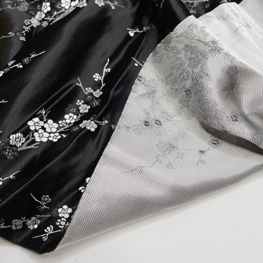 Witchy Woman - Jacquard Poly Woven - Black/Silver Floral - 0.75M Bundle