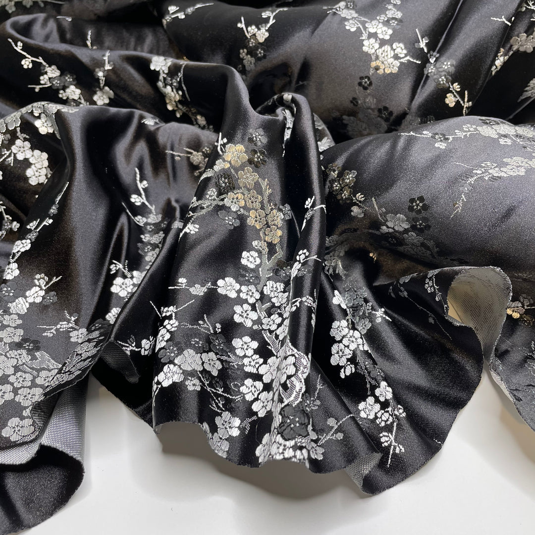 Witchy Woman - Jacquard Poly Woven - Black/Silver Floral - 0.75M Bundle