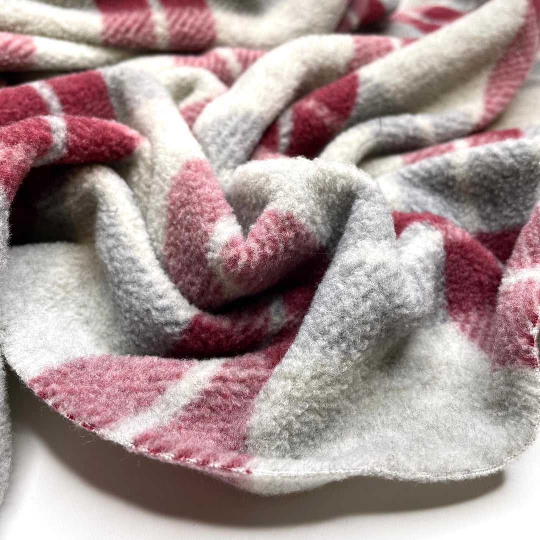 Fuzzy Feeling Inside - Super Soft Fleece Poly Knit - Red/Grey Plaid - 1.2M Bundle