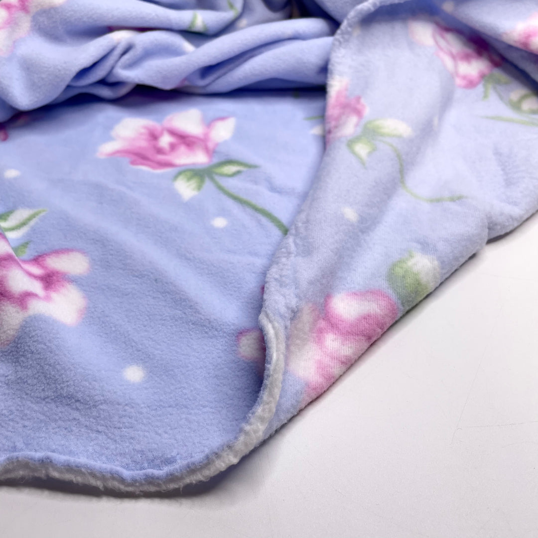 Granny S House Coat - Fleece Poly Knit - Blue Multi Floral - 2.2M Bundle