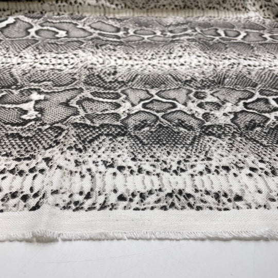 Winter Scales - Cotton Woven - White/Grey Animal Print - 1.65M Bundle